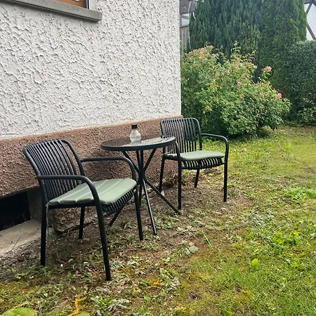 Lb 11 Moderne, Helle Dachwohnung Am Rande Der Schwaebischen Alb Apartamento Bartholoma