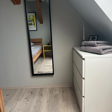 Lb 11 Moderne, Helle Dachwohnung Am Rande Der Schwaebischen Alb