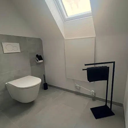 Apartamento Lb 11 Moderne, Helle Dachwohnung Am Rande Der Schwaebischen Alb *