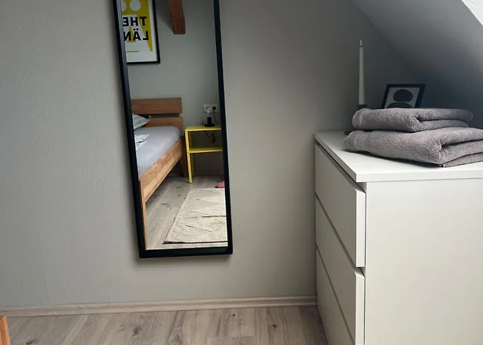 Lb 11 Moderne, Helle Dachwohnung Am Rande Der Schwaebischen Alb