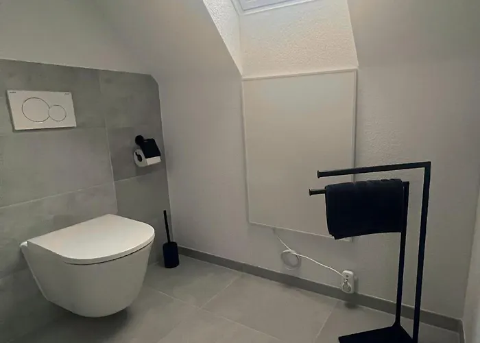 Apartman Lb 11 Moderne, Helle Dachwohnung Am Rande Der Schwaebischen Alb *